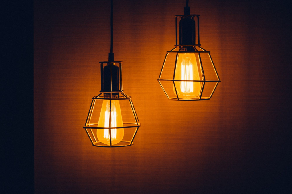 lit up light bulbs