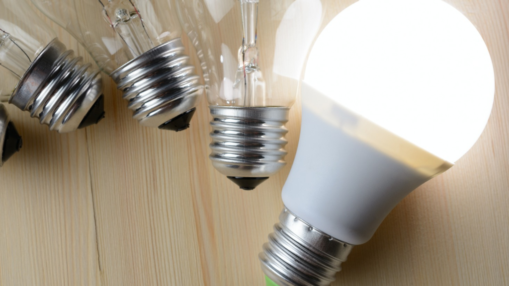 LED light bulb with high brightness