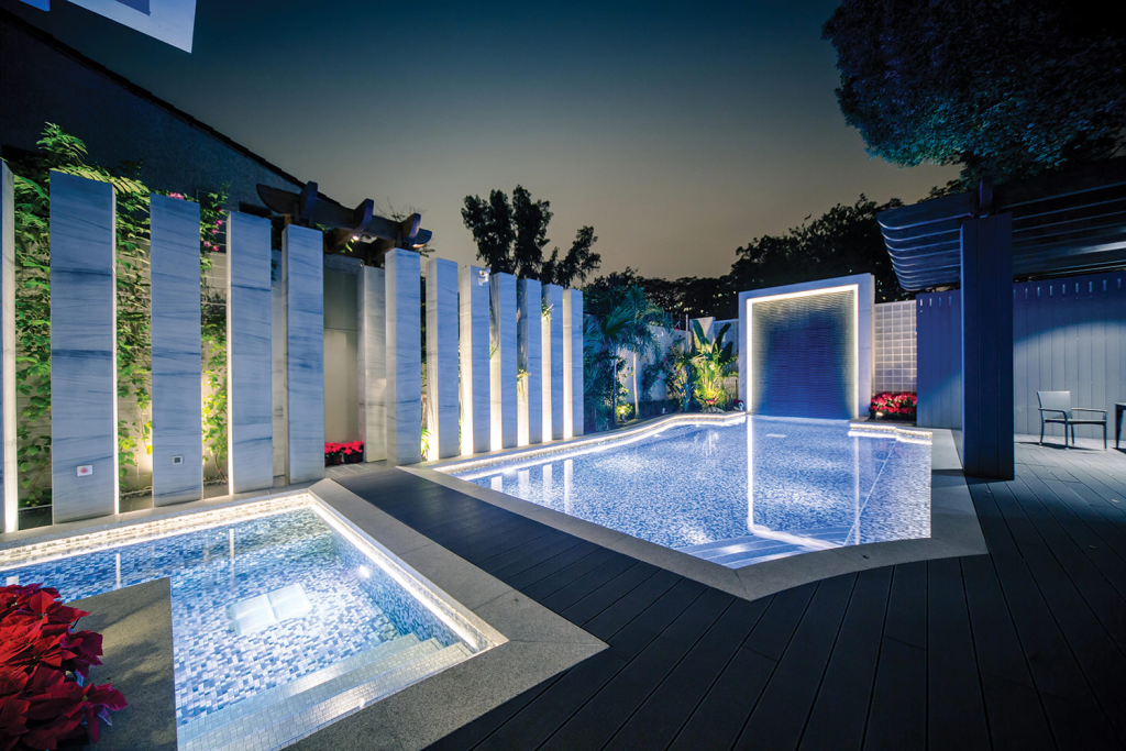 Luxury LED pool lighting